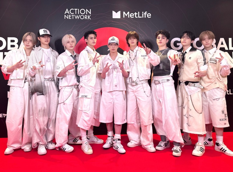&TEAM_글로벌 시티즌 라이브 헤드라이너_단체.jpg