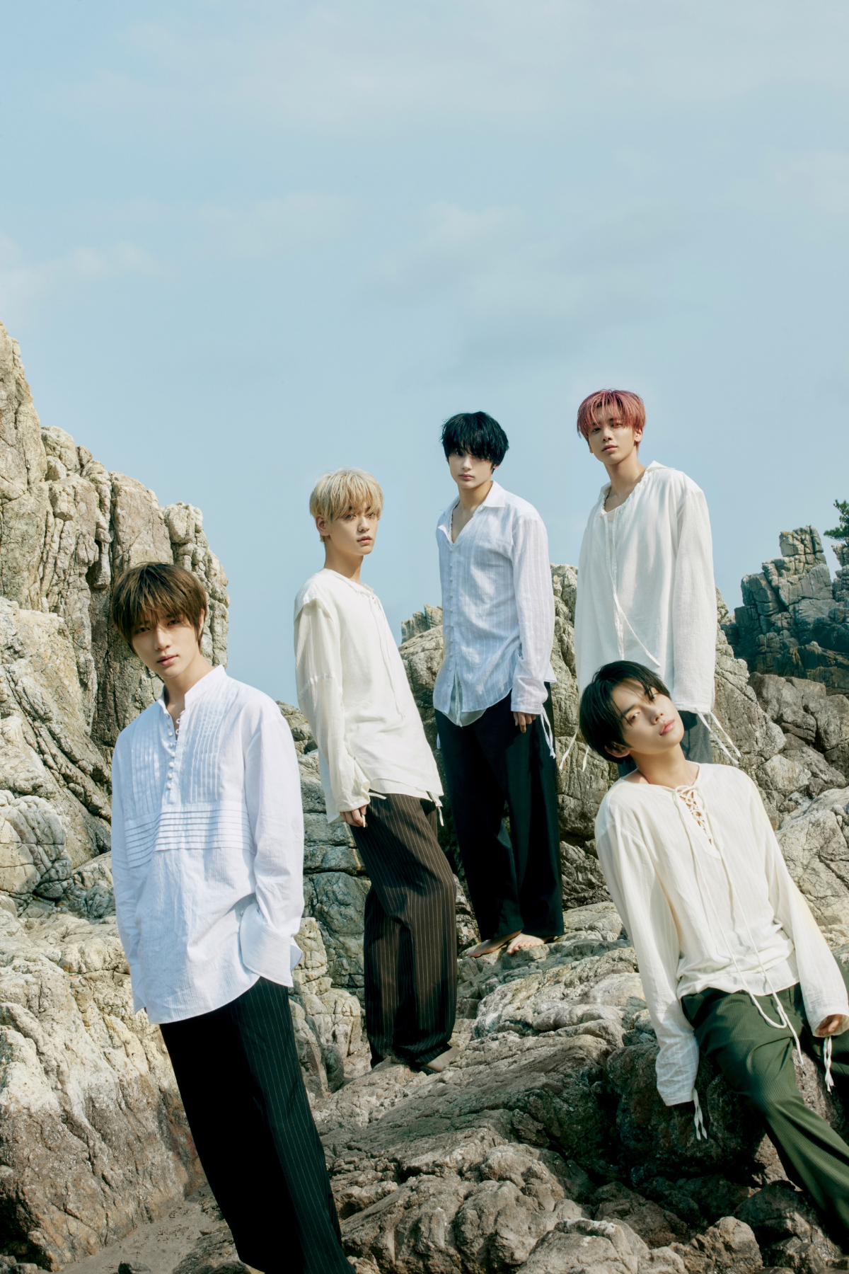 투모로우바이투게더_이름의 장 TEMPTATION_콘셉트 포토 Farewell ver (2) (1).jpg